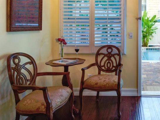 Seaglass Inn Bed And Breakfast Melbourne Beach Exterior photo