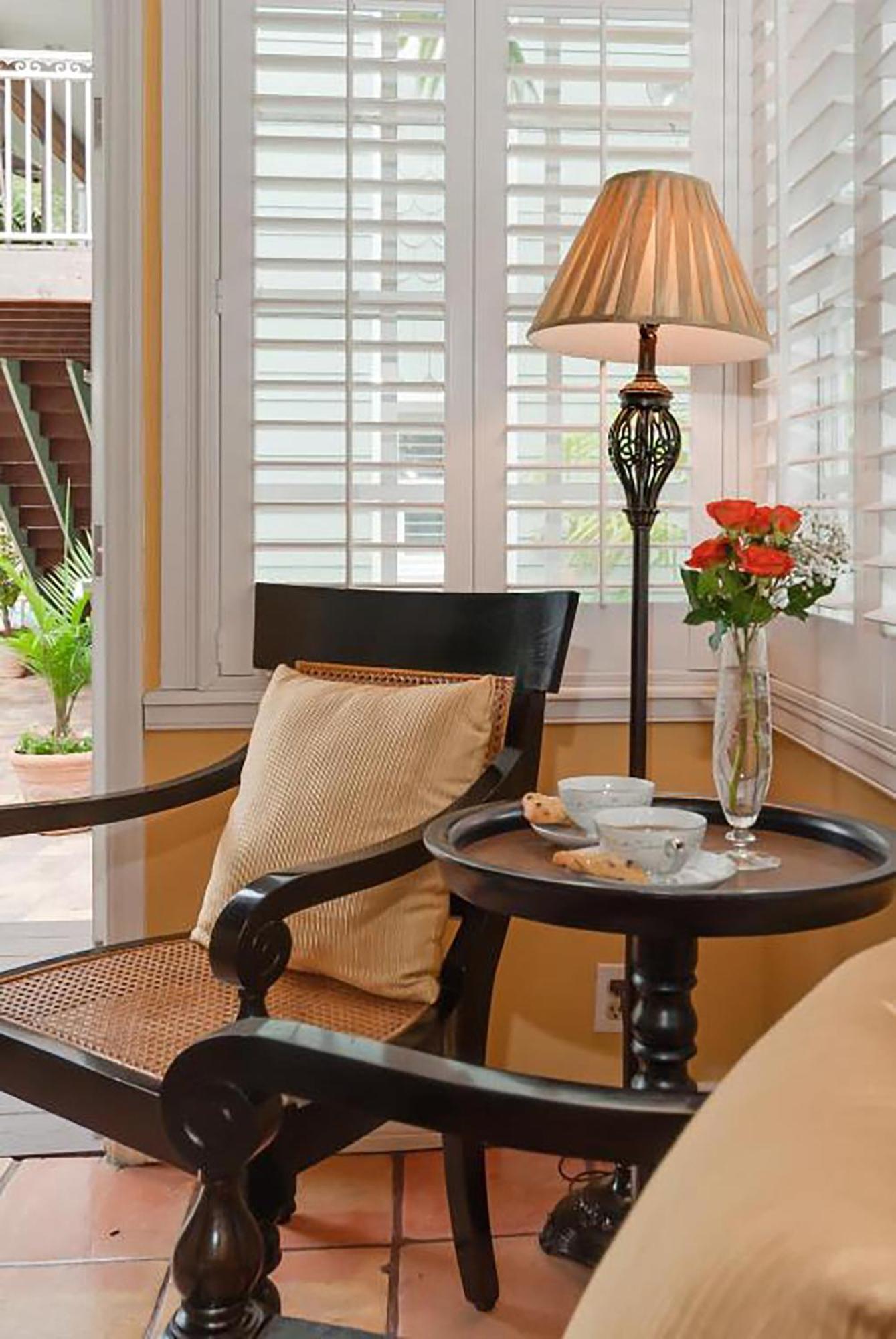 Seaglass Inn Bed And Breakfast Melbourne Beach Room photo