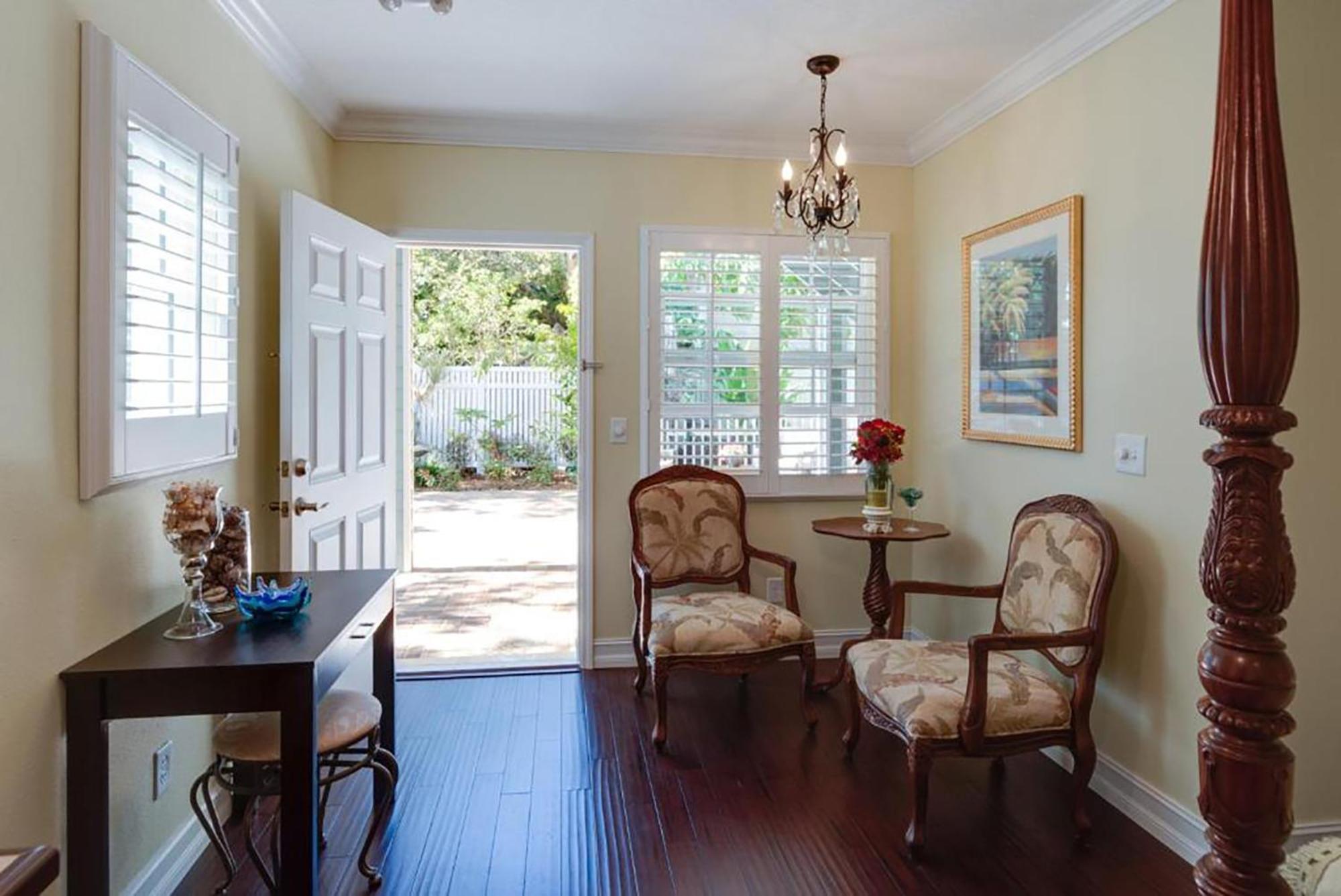 Seaglass Inn Bed And Breakfast Melbourne Beach Room photo
