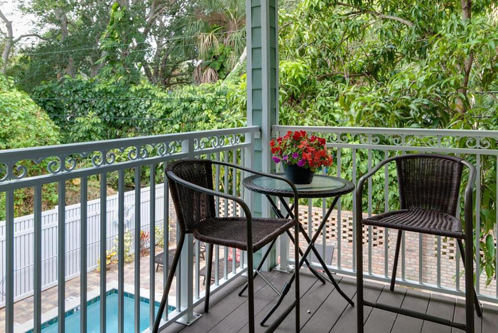 Seaglass Inn Bed And Breakfast Melbourne Beach Room photo